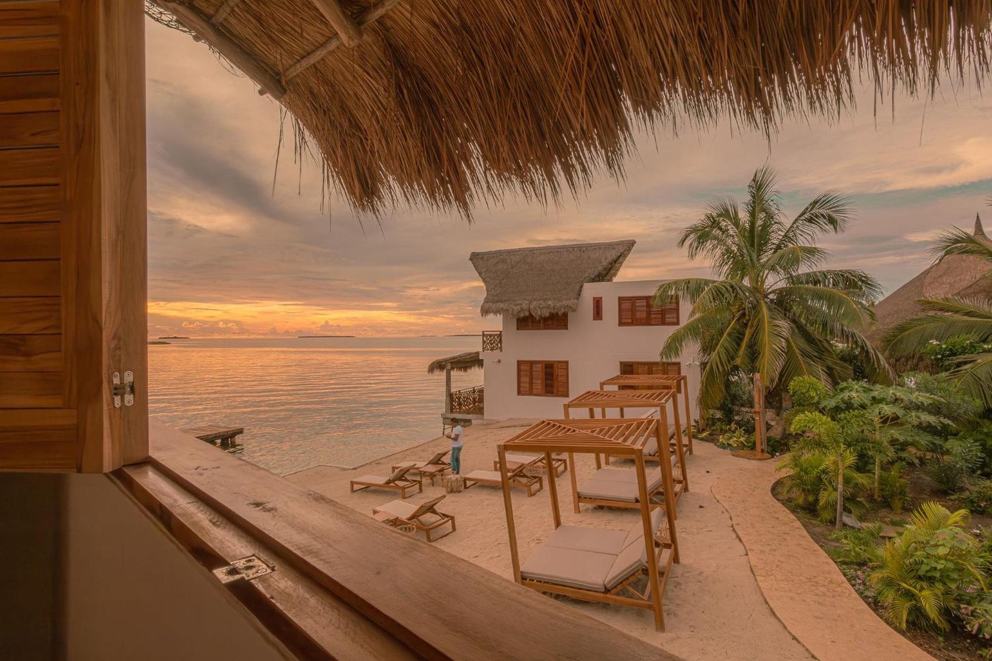 Islawa Soy Local - Isla Privada Baru